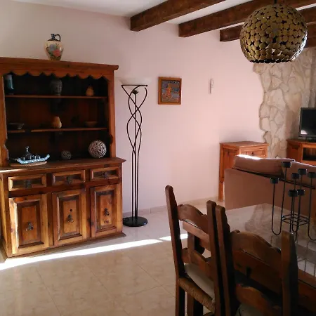 Appartamento Confortable, Bright, Well Located *