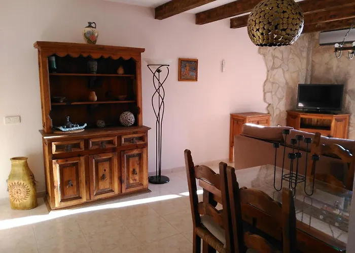 アパート Confortable, Bright, Well Located *